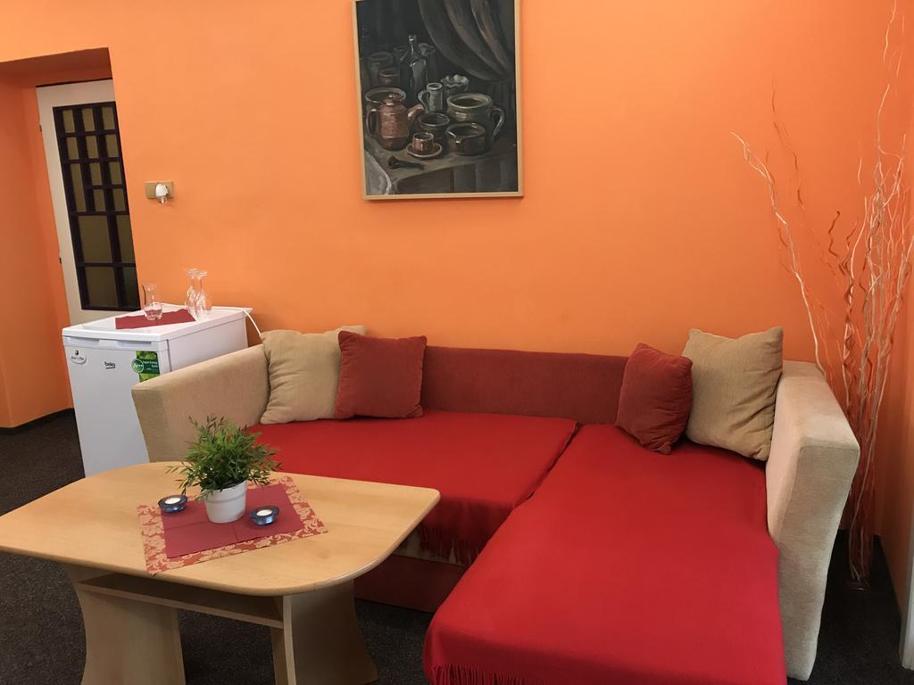 Hotel Bohemia Jičín エクステリア 写真