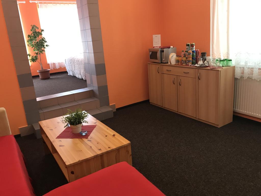 Hotel Bohemia Jičín エクステリア 写真